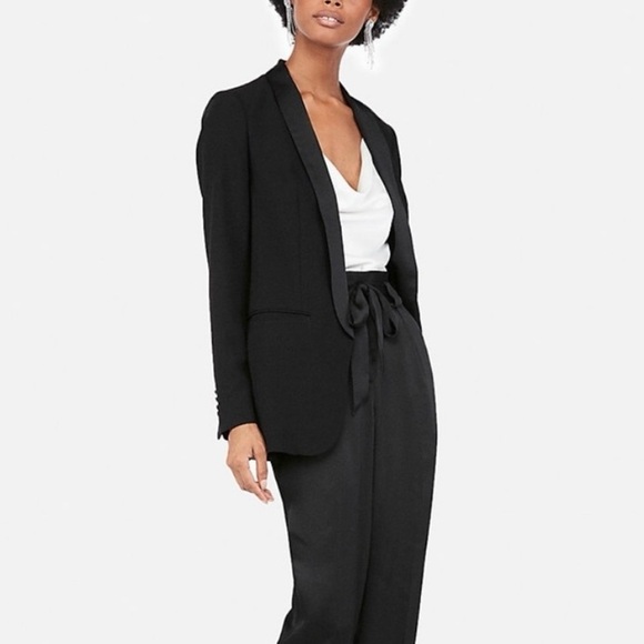 Express Jackets & Blazers - Express Tuxedo Boyfriend Blazer Size XS